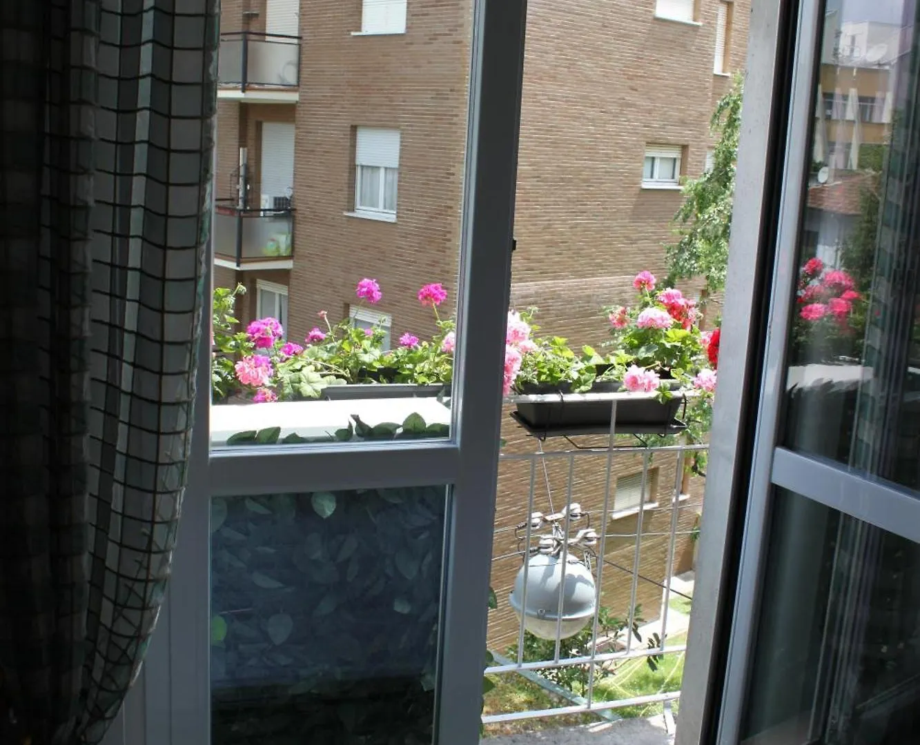 **  Abracadabra Tortona Bed & Breakfast Milan Italy