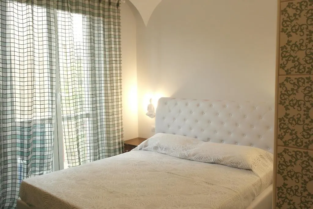 Abracadabra Tortona Bed & Breakfast Milan